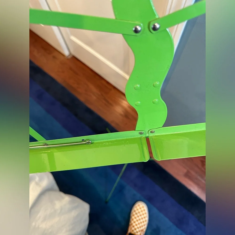 Deluxe Aluminum Collapsible Music Stand with Adjustable Tray, Lime Green